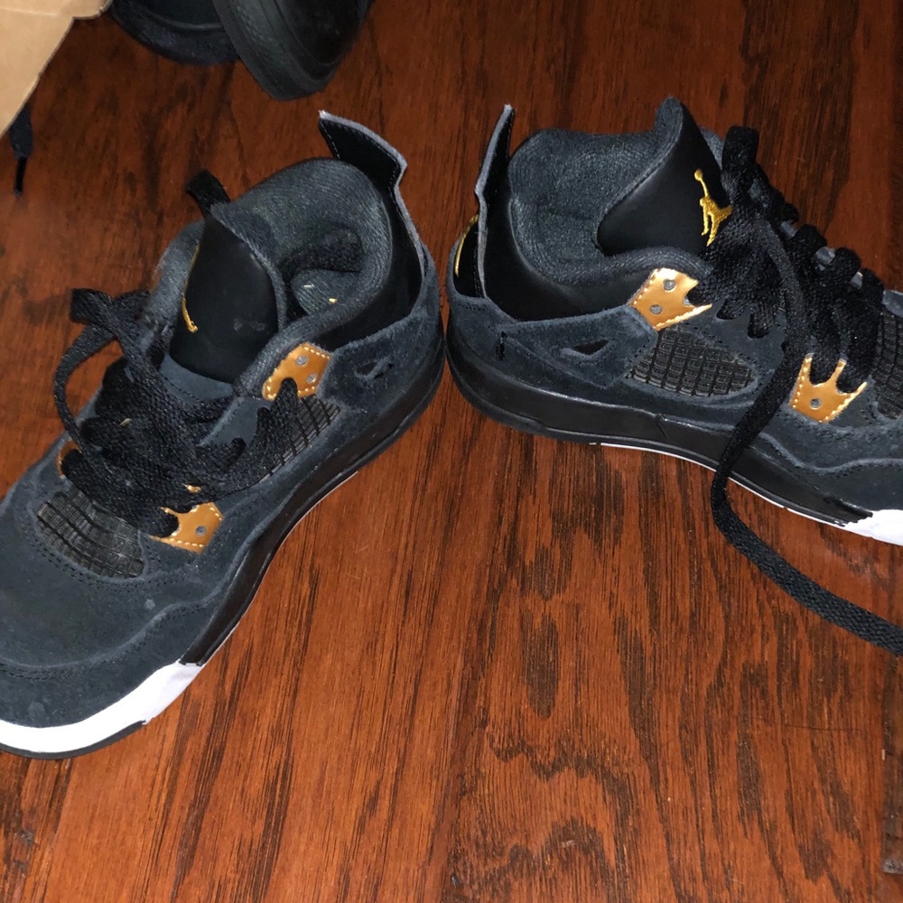Boys Jordan’s
